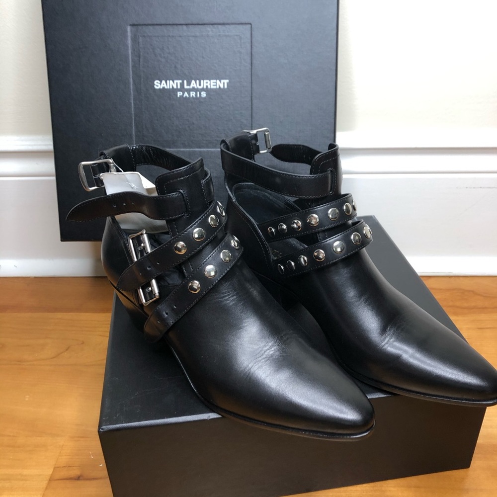 NEW in box authentic SAINT LAURENT ankle boots.